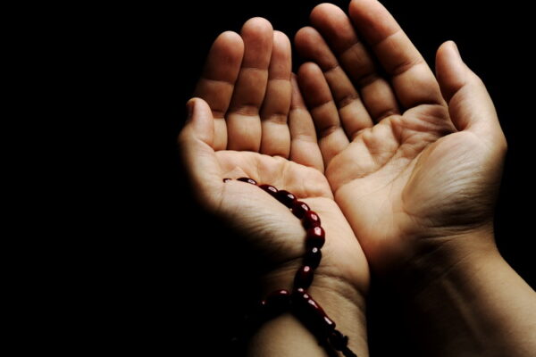 5 Doa Dijauhkan dari Musibah Dunia dan Agama, Lengkap dengan Makna dan Keutamaannya