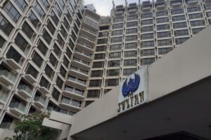 Hakim PN Jakpus Hotel Sultan Putuskan Pengelola Bayar USD 45 Juta ke Negara